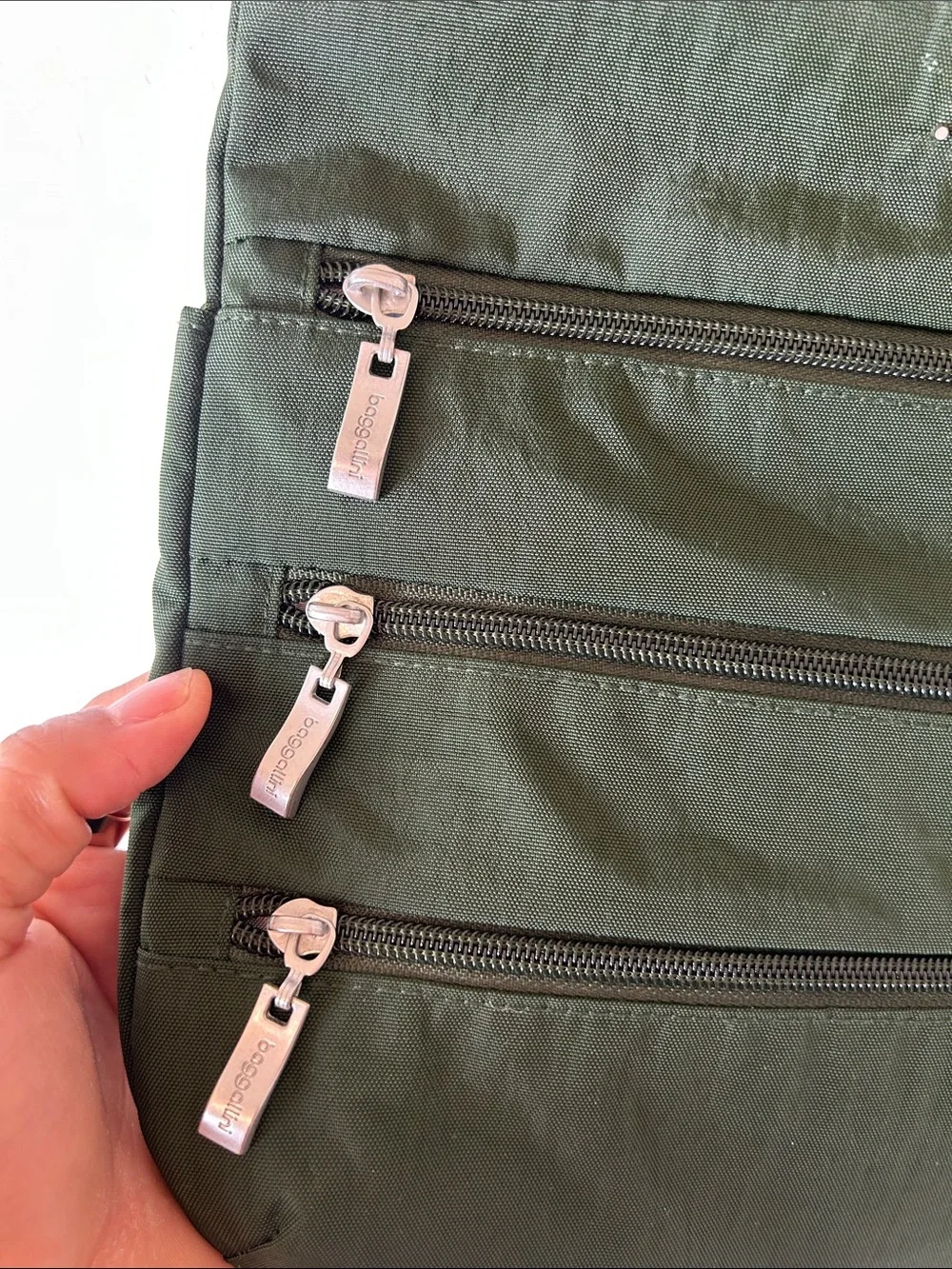 Baggallini  Big zipper Dark Green Crossbody Bag with Strap